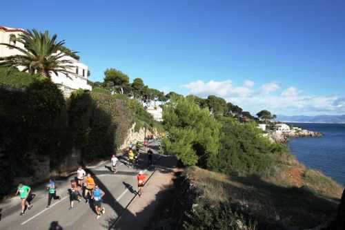 Foto offerta FRENCH RIVIERA MARATHON Nice-Cannes, immagini dell'offerta FRENCH RIVIERA MARATHON Nice-Cannes di Ovunque viaggi.